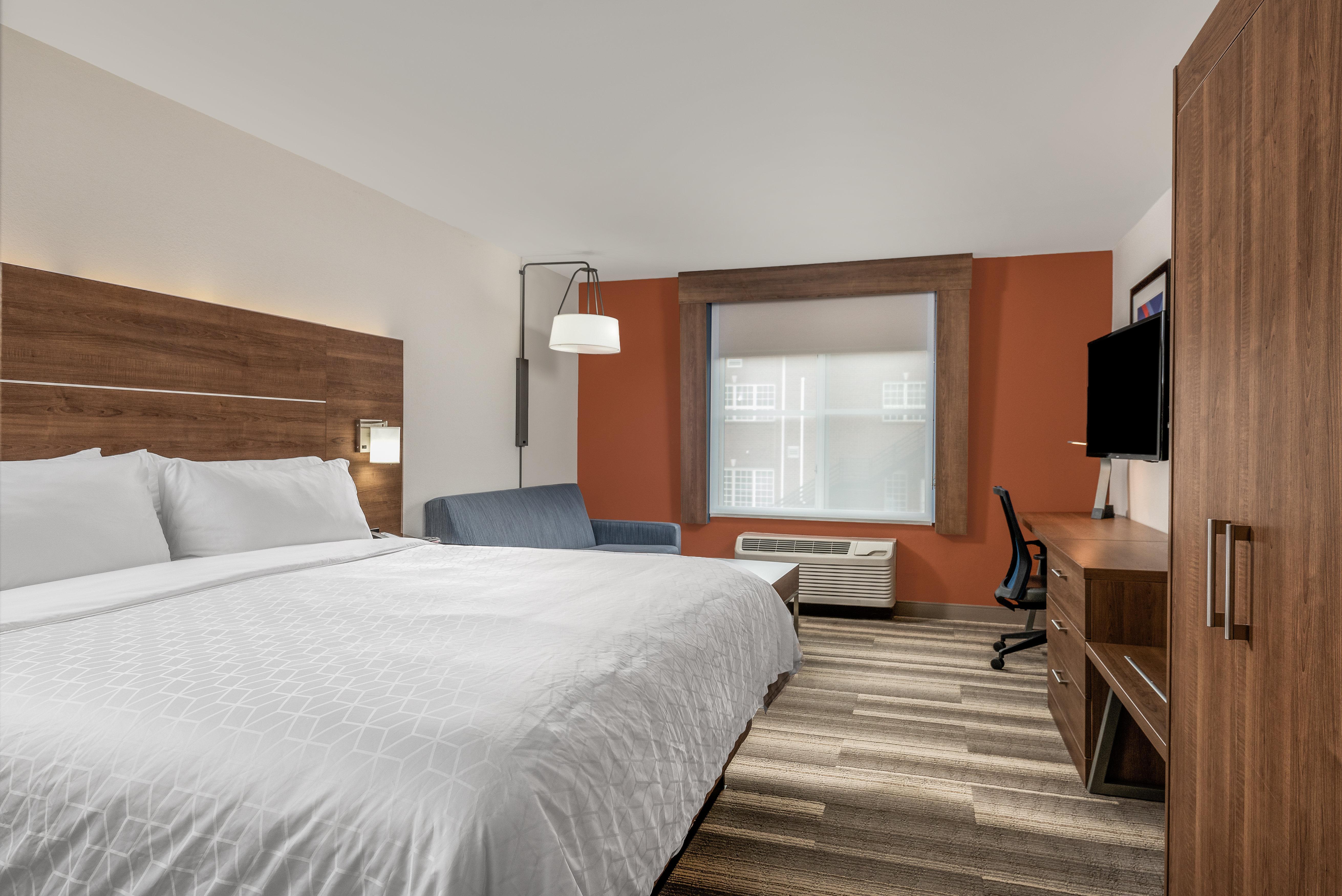 Holiday Inn Express Chapel Hill By Ihg Exterior photo