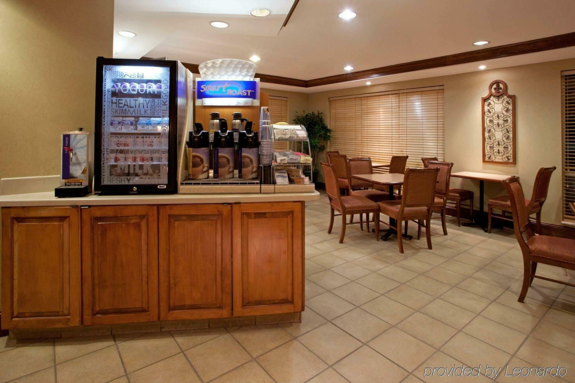 Holiday Inn Express Chapel Hill By Ihg Exterior photo